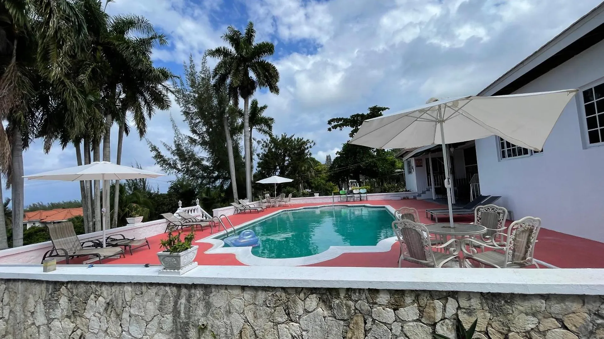 Pensión Hotel Peaceful Palms Montego Bay