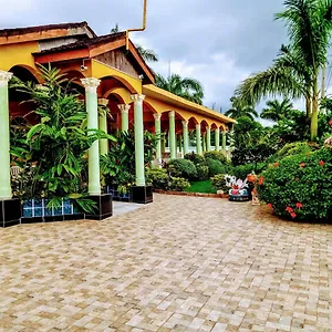 Chateau Margarita Ja Guest house